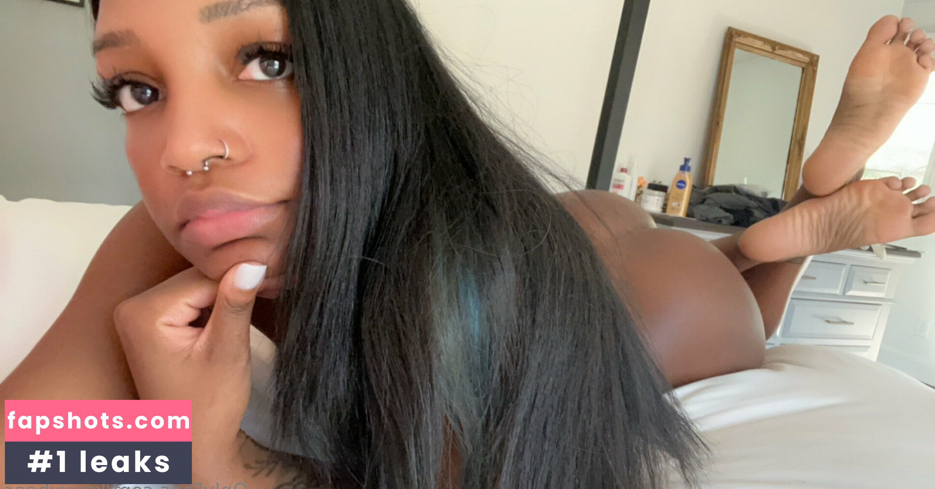 Kay Bear gallery photo #13