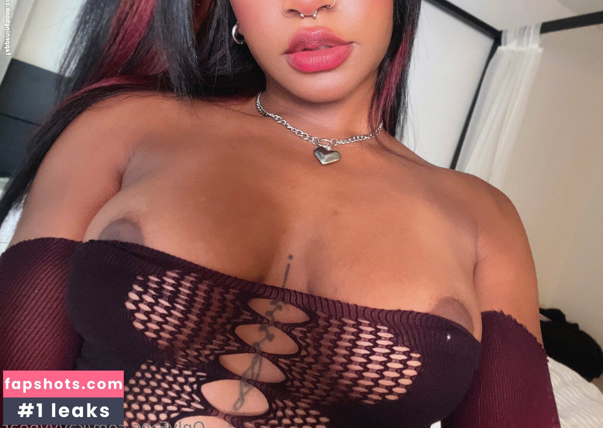 Kay Bear gallery photo #59