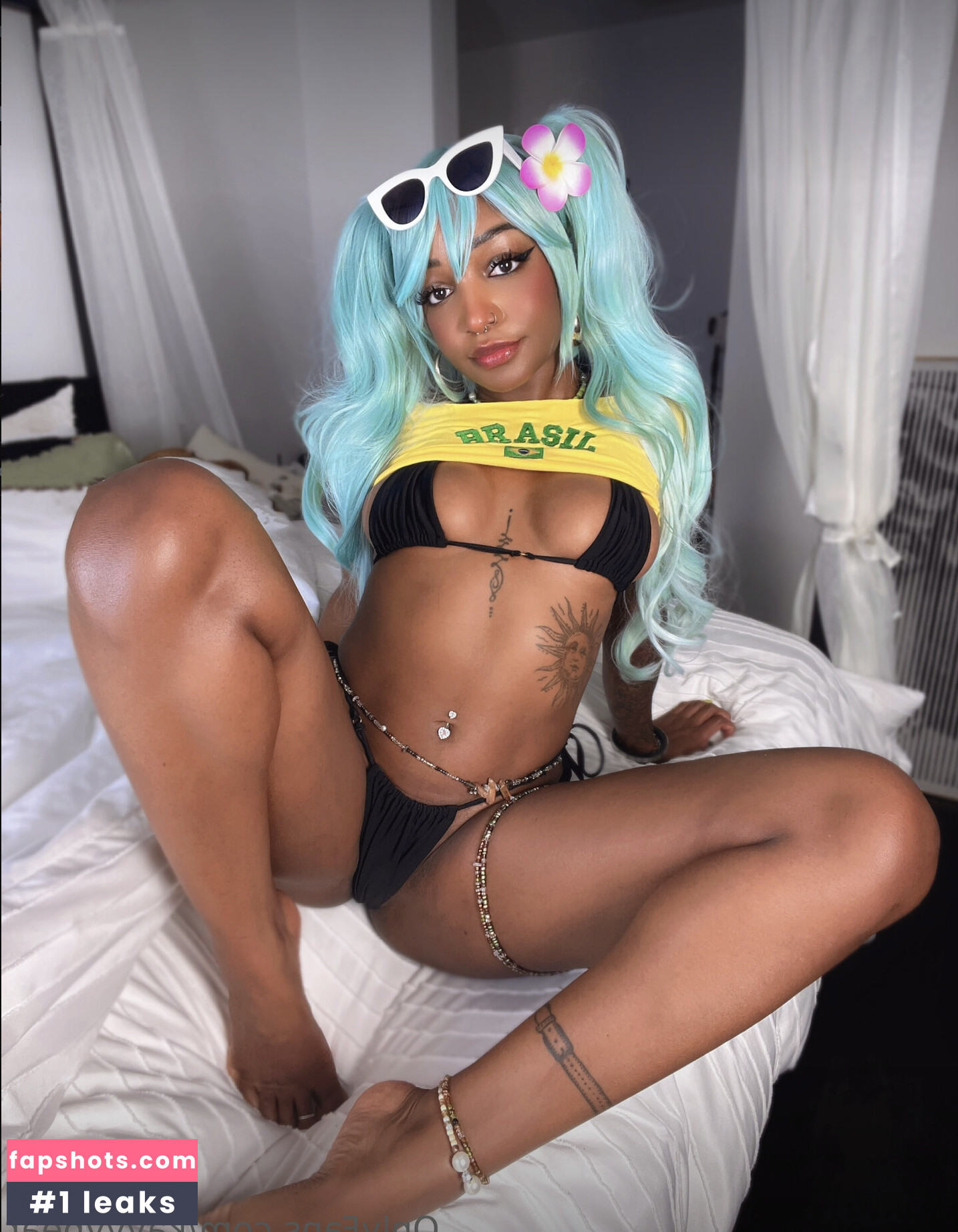 Kay Bear gallery photo #74