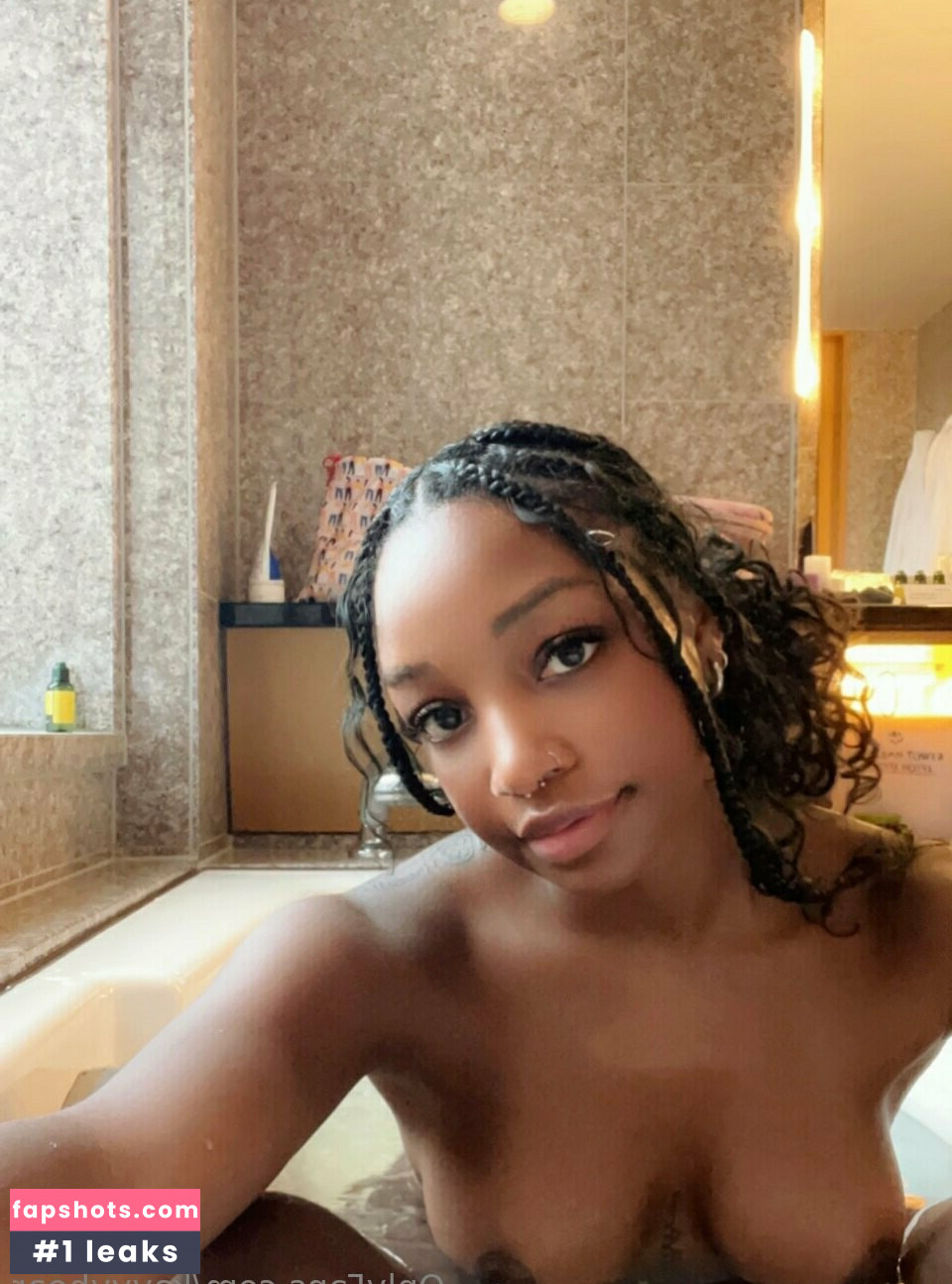 Kay Bear gallery photo #97