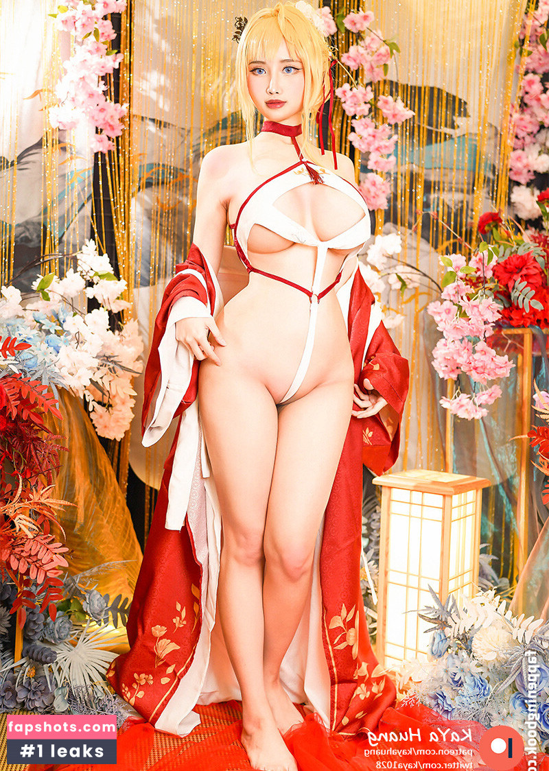 Kaya Huang gallery photo #6