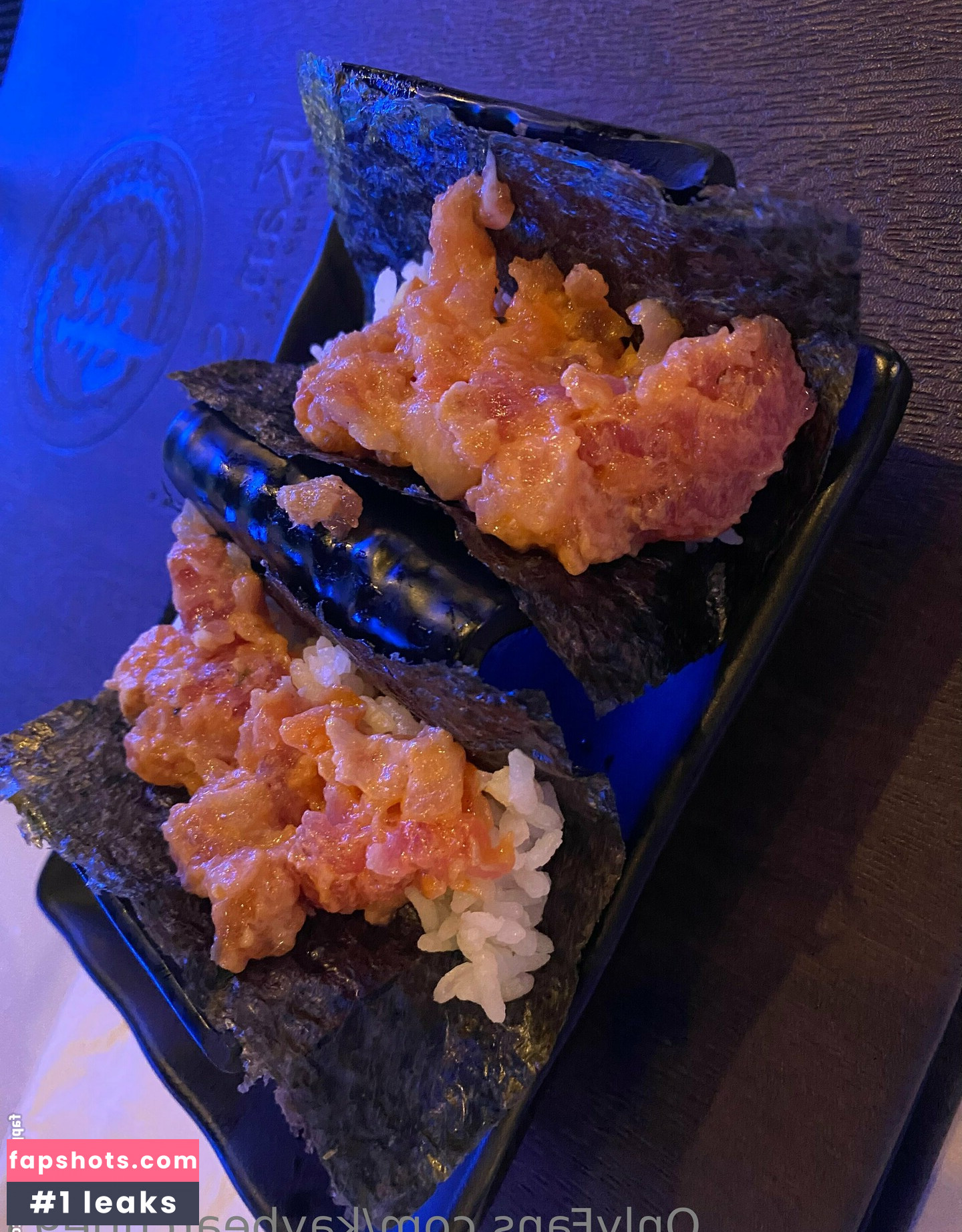 kaybearcutie95 gallery photo #2