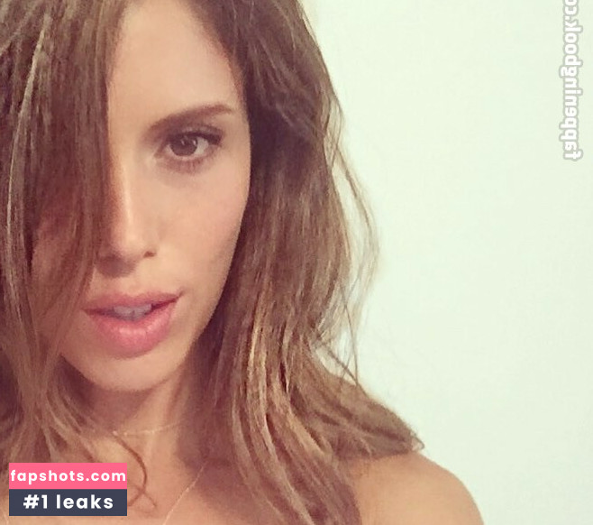 Kayla Ewell gallery photo #20