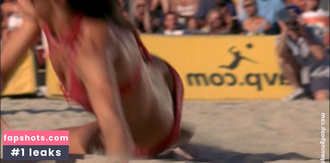 Kayla Ewell gallery photo #30