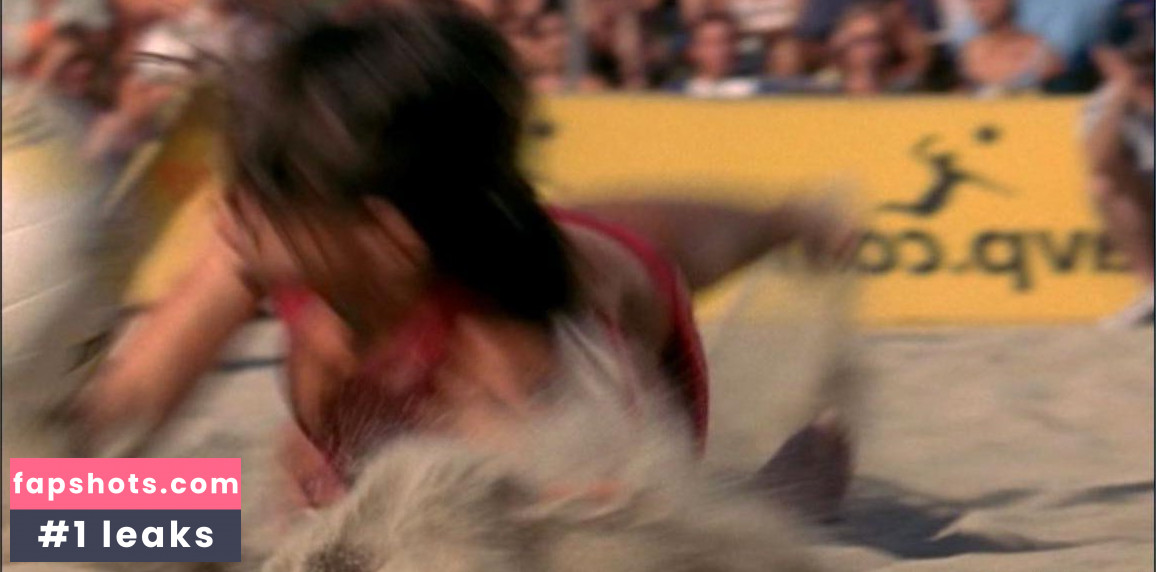 Kayla Ewell gallery photo #31