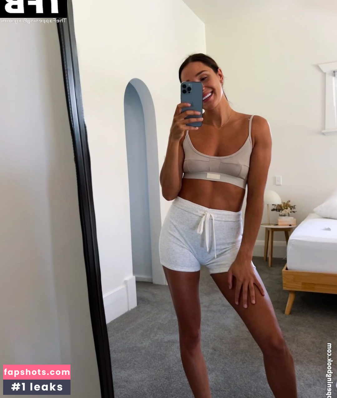 Kayla Itsines Nahé úniky fotek pouze od fanoušků #11 - Fapshots