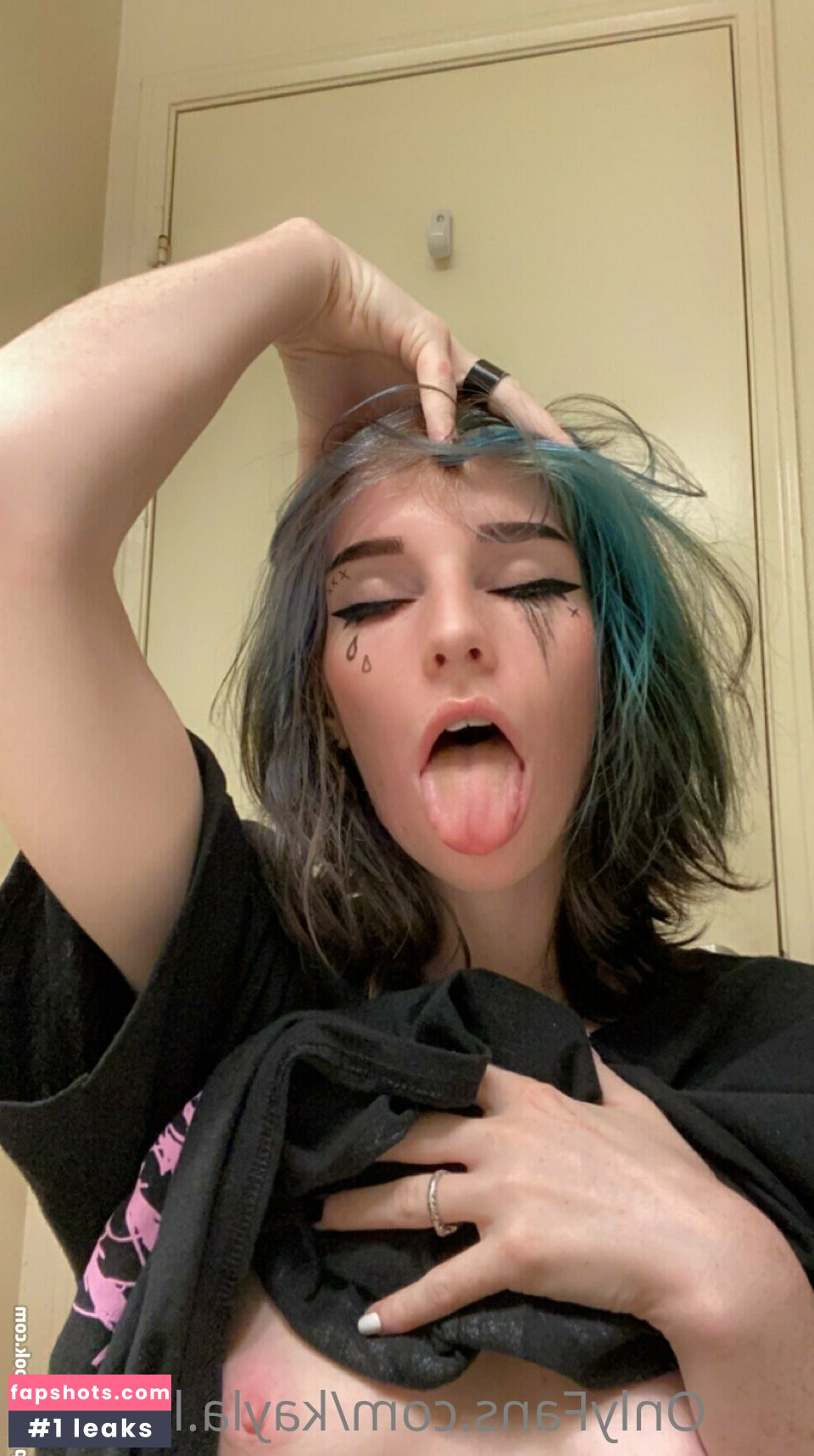 kayla.lavigne gallery photo #15