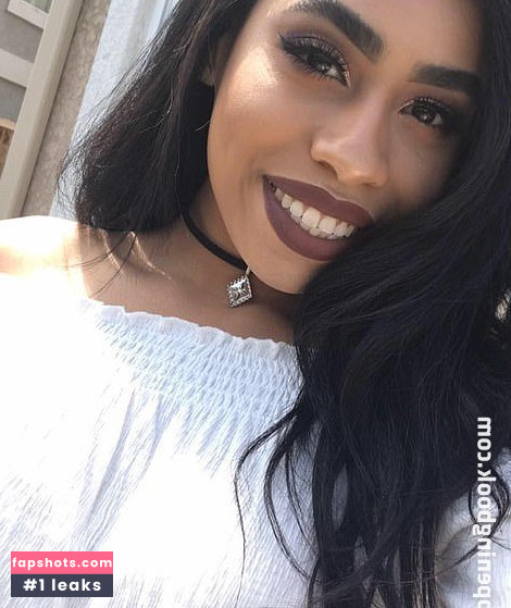 Kayla Morris gallery photo #31