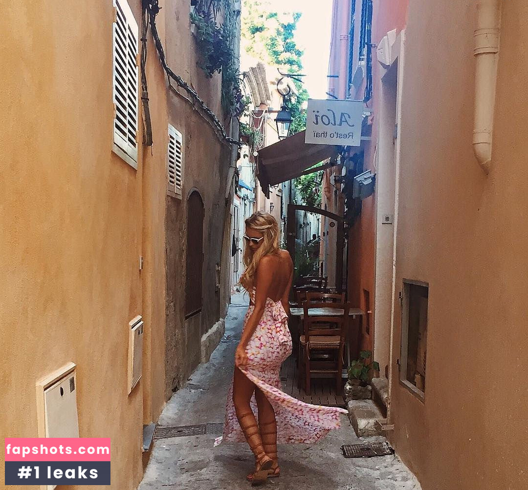 Kayla Rae Reid gallery photo #105