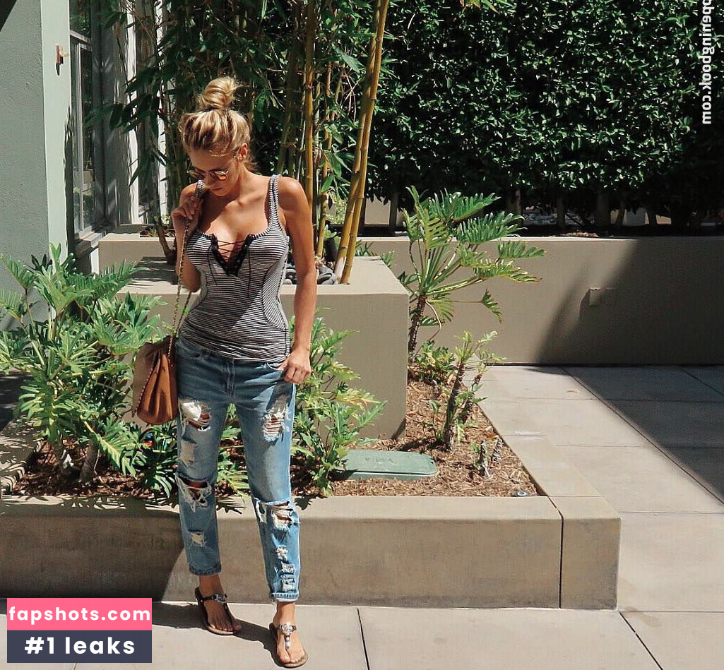 Kayla Rae Reid gallery photo #107