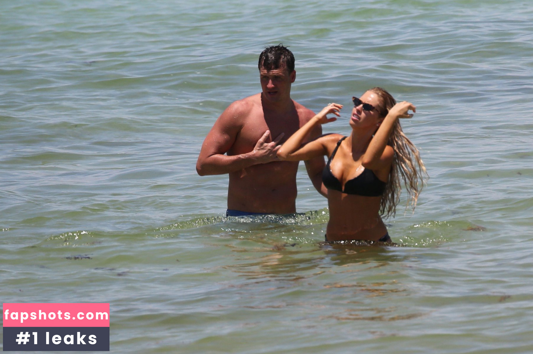 Kayla Rae Reid gallery photo #25