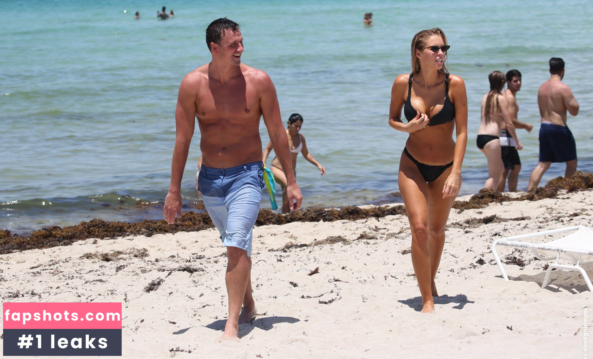 Kayla Rae Reid gallery photo #9