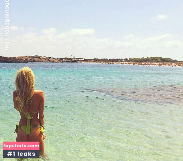 Kayla Rae Reid gallery photo #94