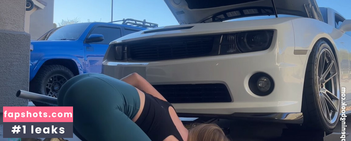 Kayla Rundle gallery photo #11