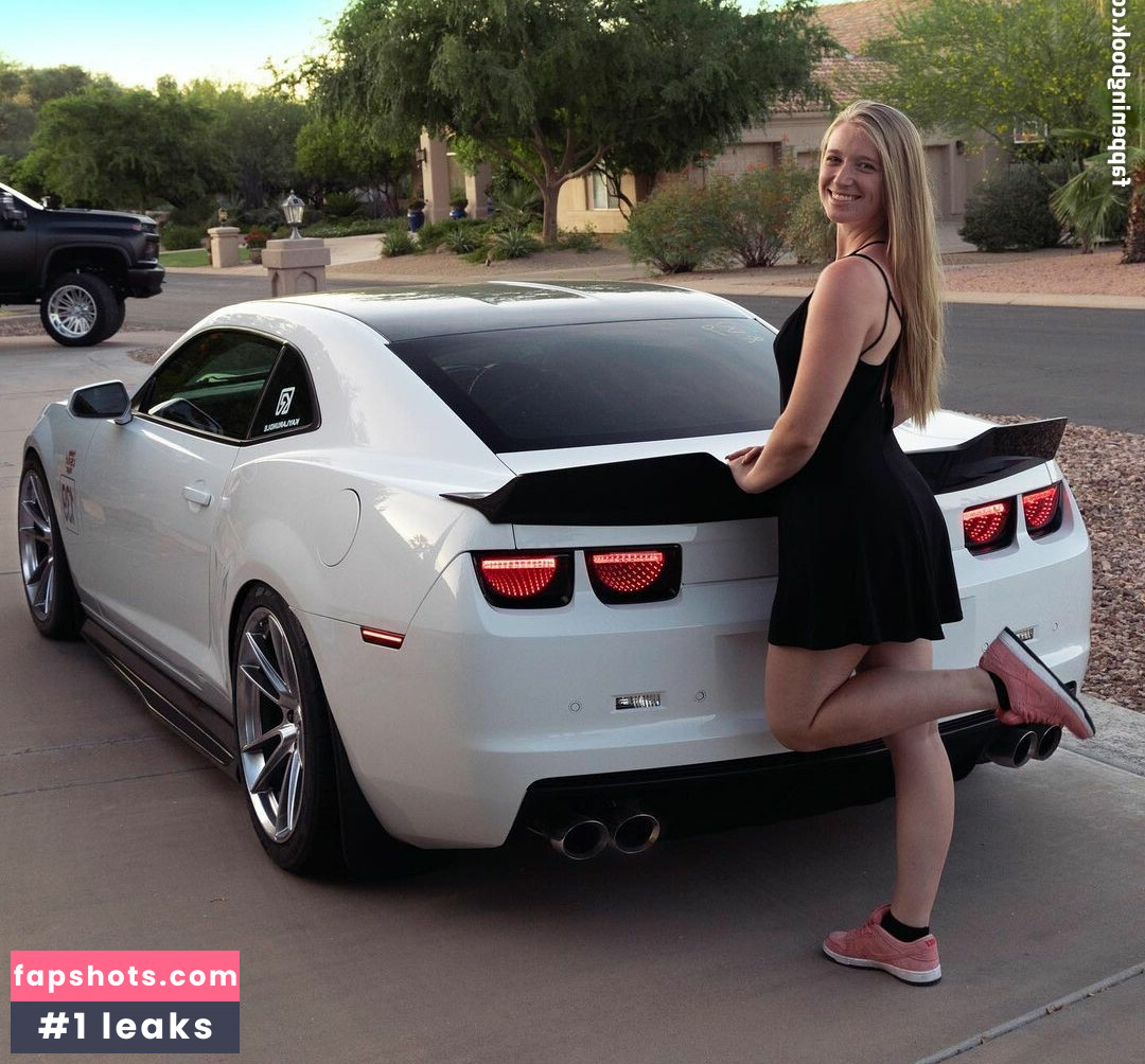 Kayla Rundle gallery photo #24