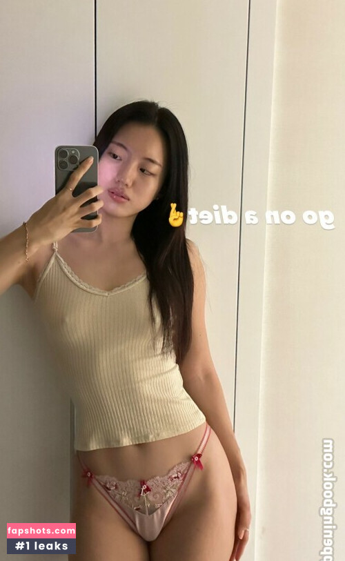 kayla.vy gallery photo #256