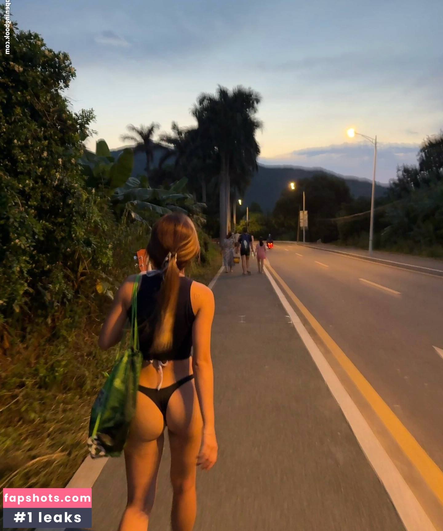 kayla.vy gallery photo #367