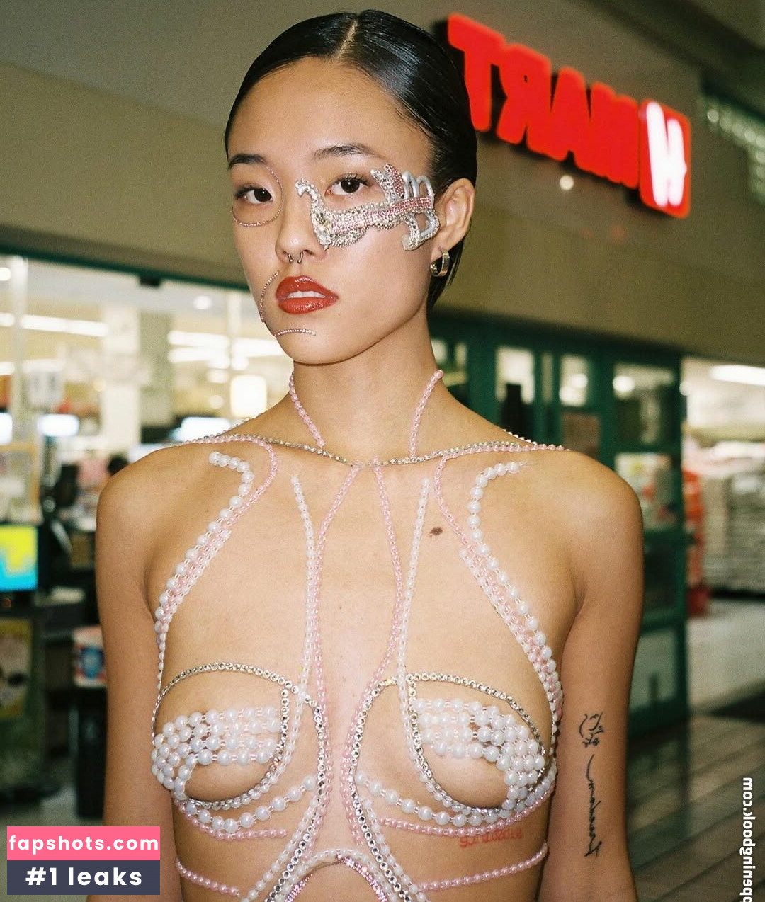 kayla.vy gallery photo #372