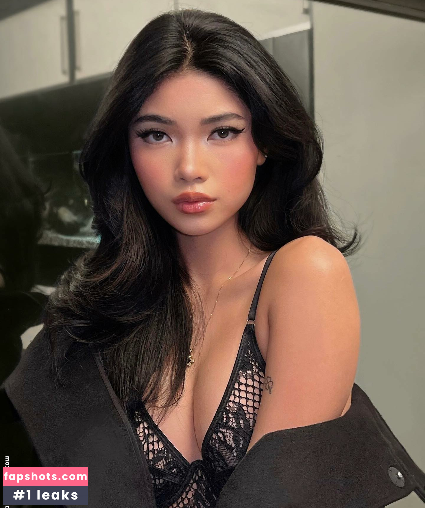 kayla.vy gallery photo #394