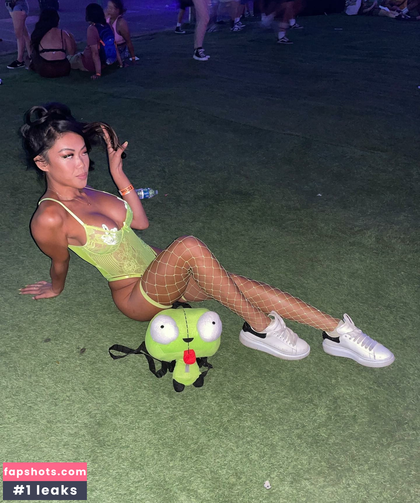 kayla.vy gallery photo #553