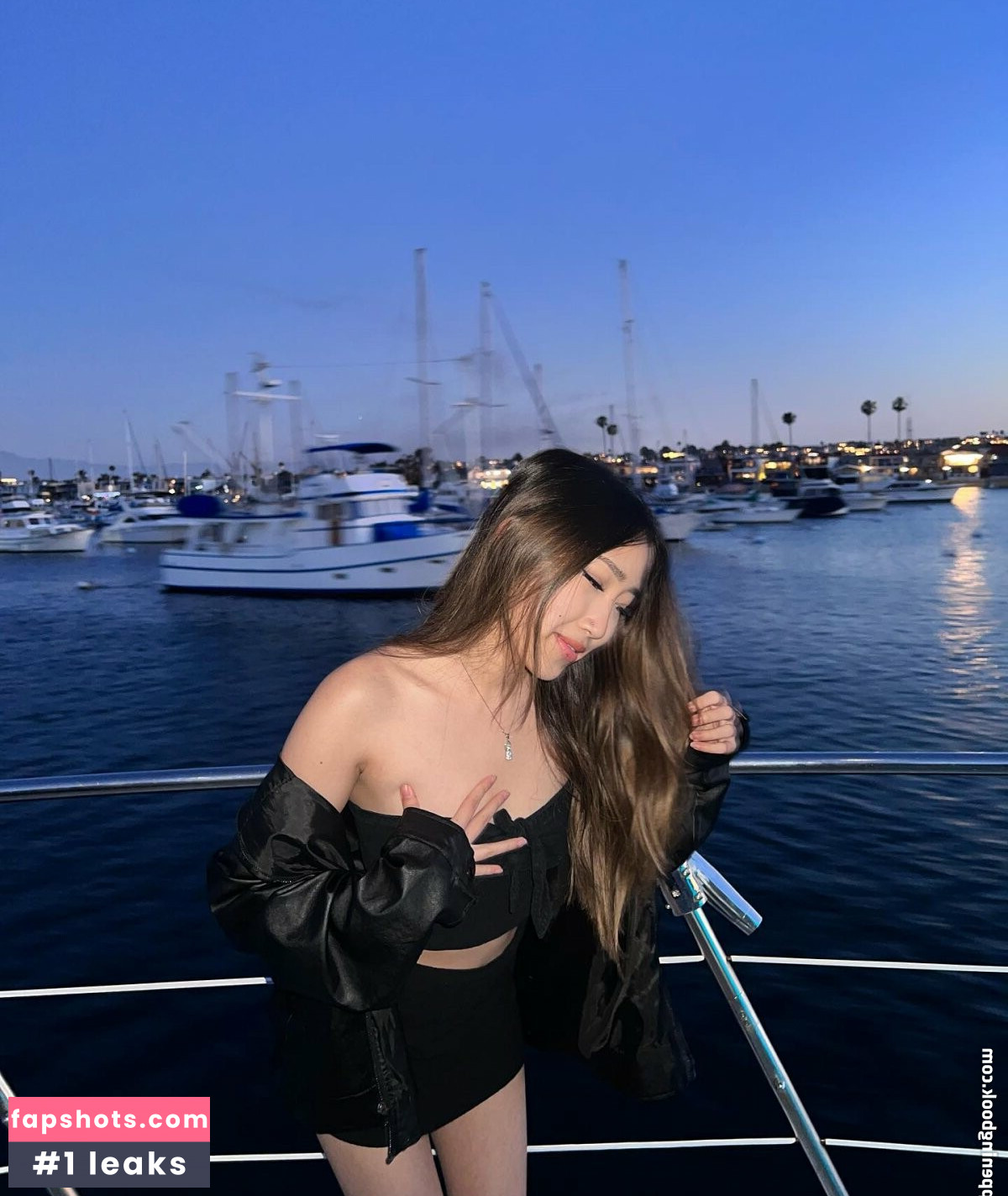 kayla.vy gallery photo #60