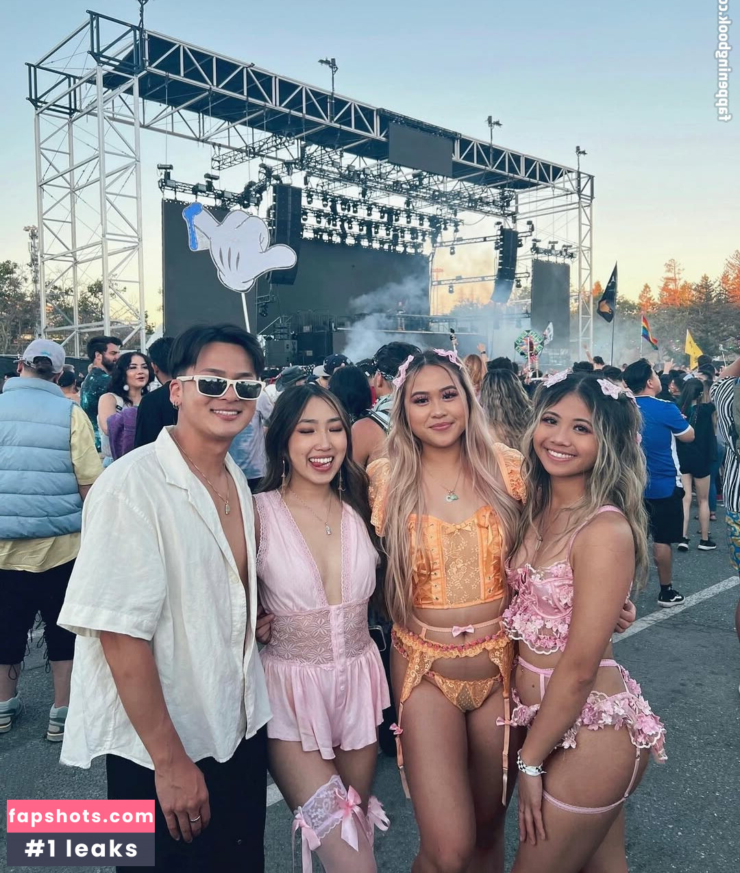 kayla.vy gallery photo #72