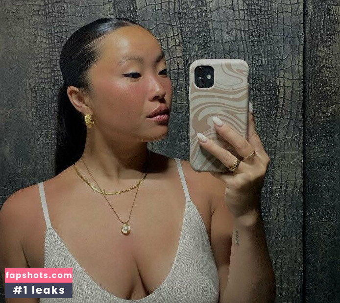 kayla.vy gallery photo #80