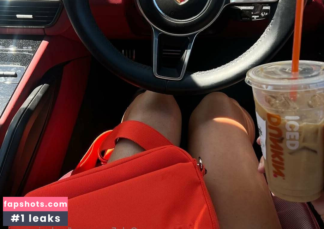 kaylasimmons gallery photo #2