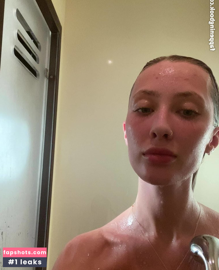 Kaylen Ward gallery photo #97