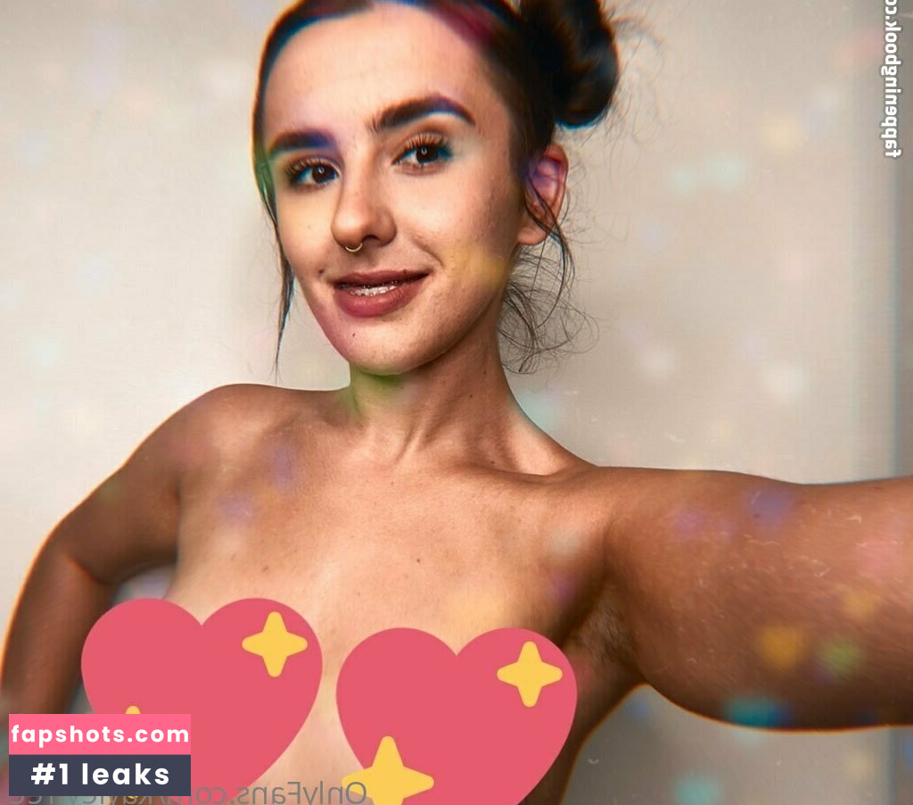 kayleyfree nude babe gallery