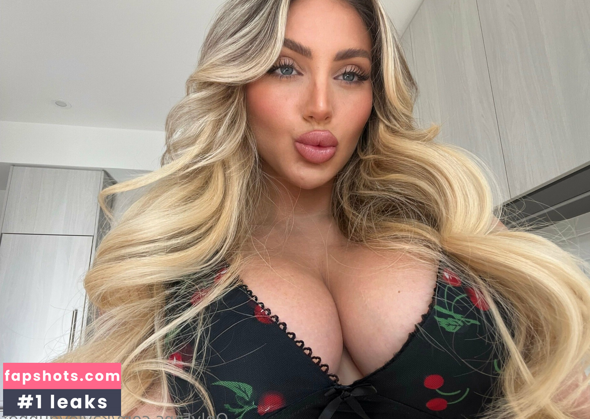 kayleygunner Nude Leaks OnlyFans Photos #5 - LeakJerk