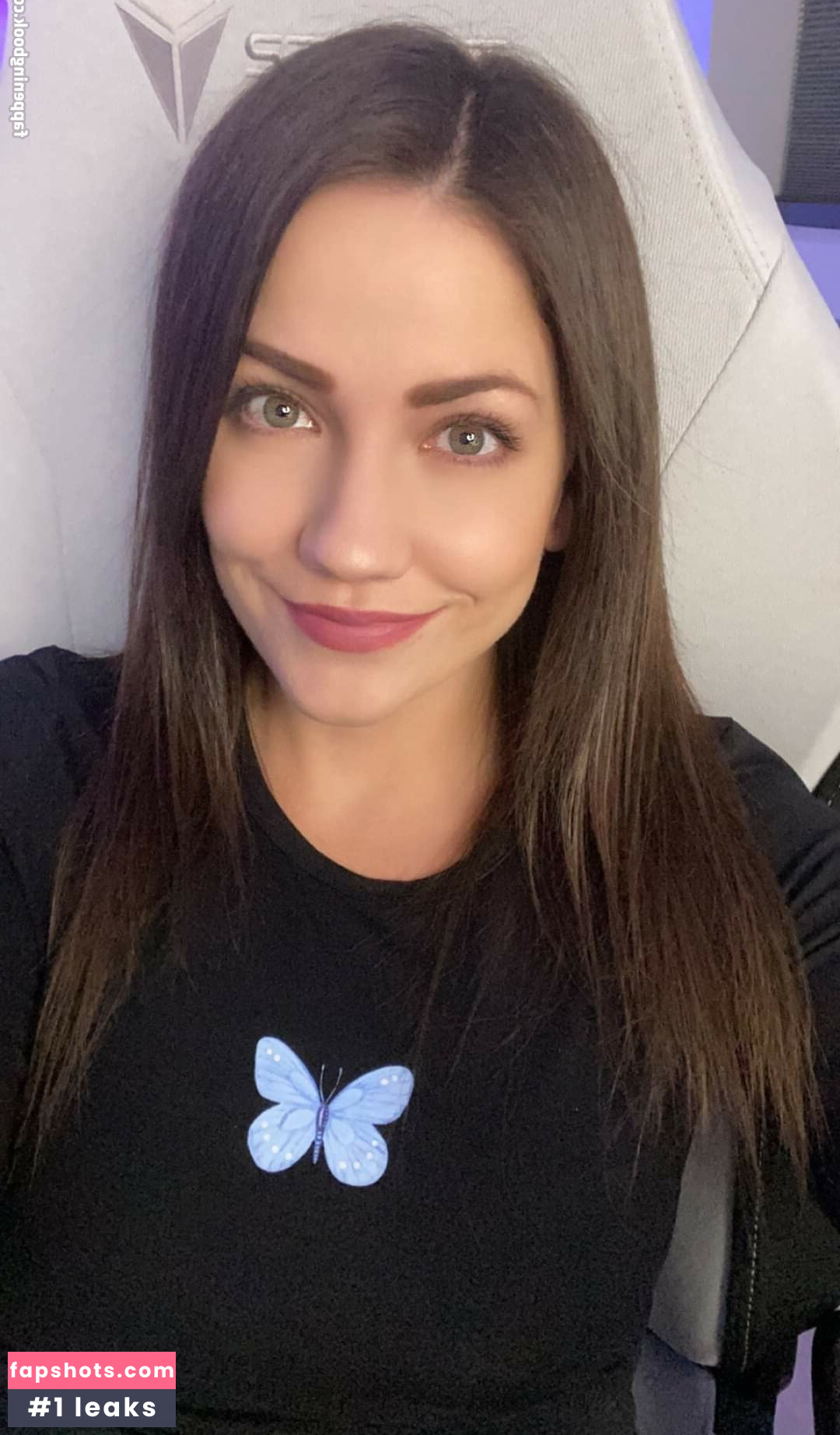 KayPea gallery photo #12