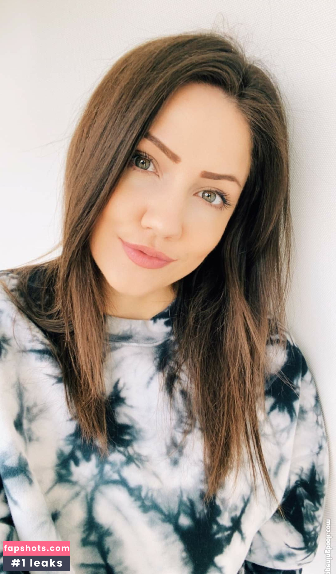 KayPea gallery photo #21