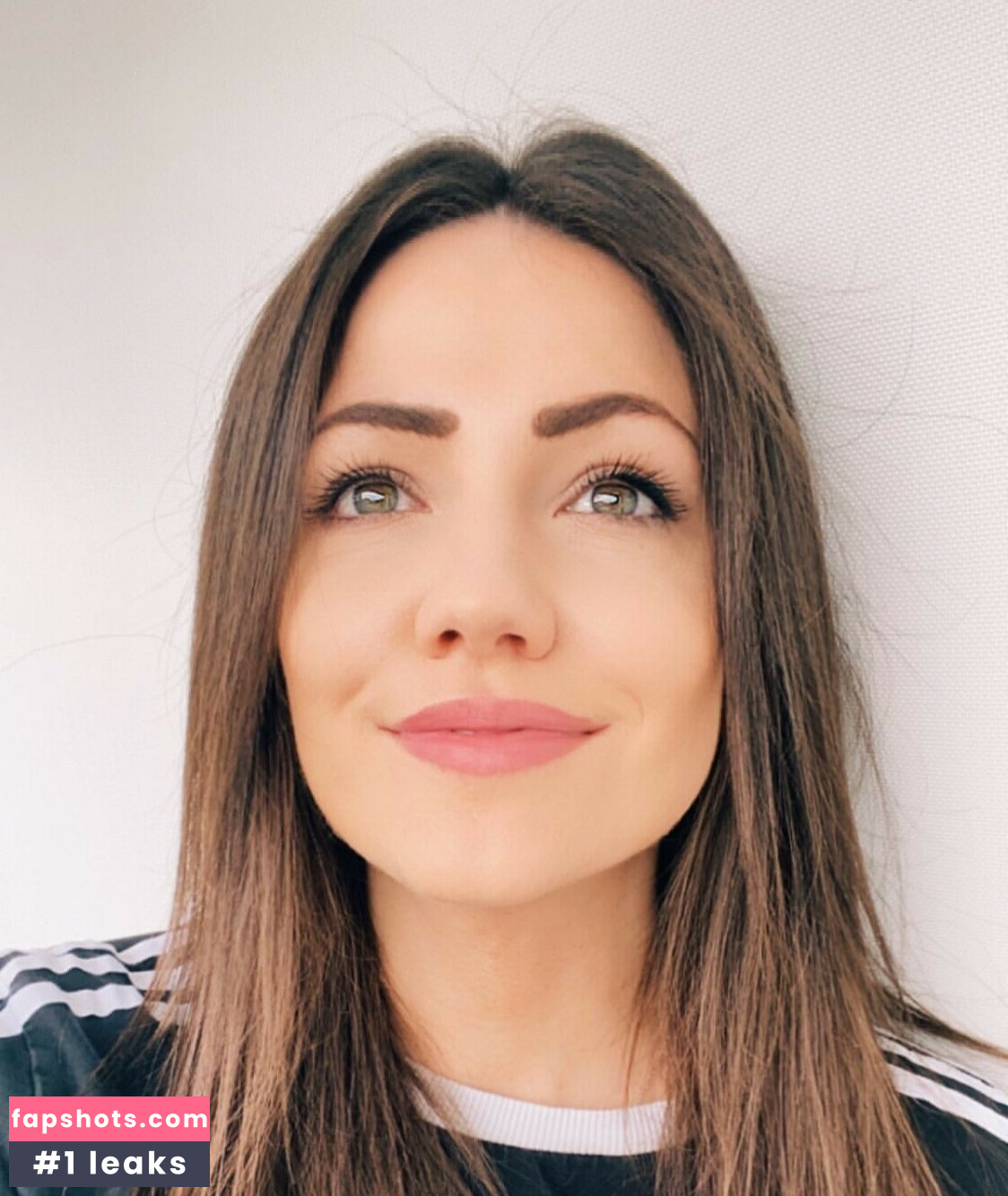 KayPea gallery photo #22