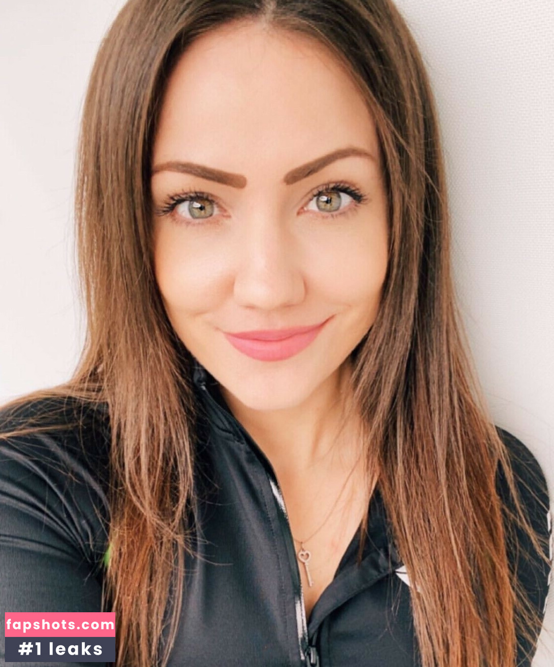 KayPea gallery photo #30