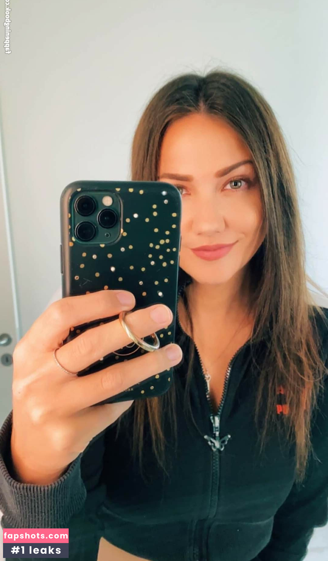 KayPea gallery photo #6