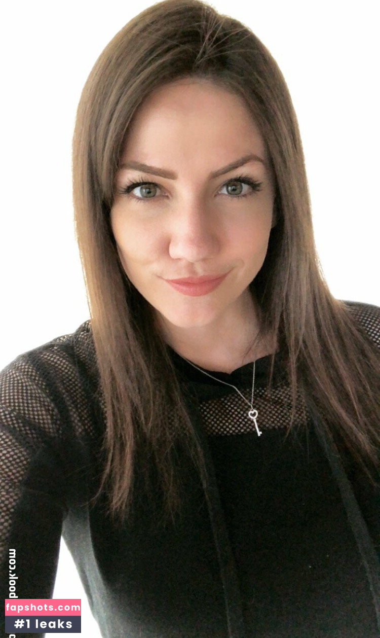 KayPea gallery photo #53