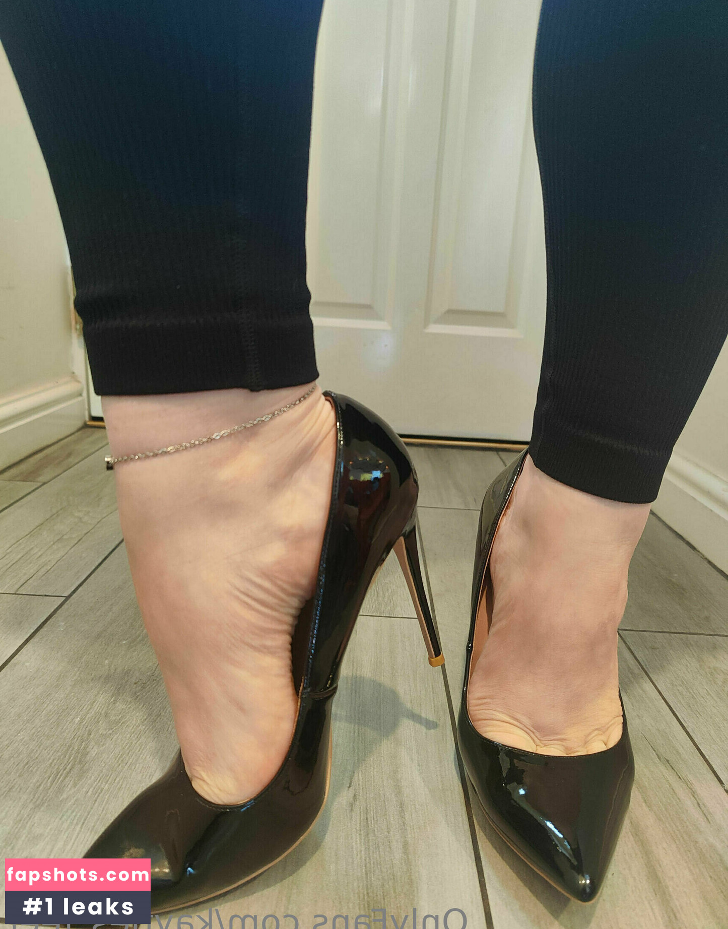 kayties_feet gallery photo #58