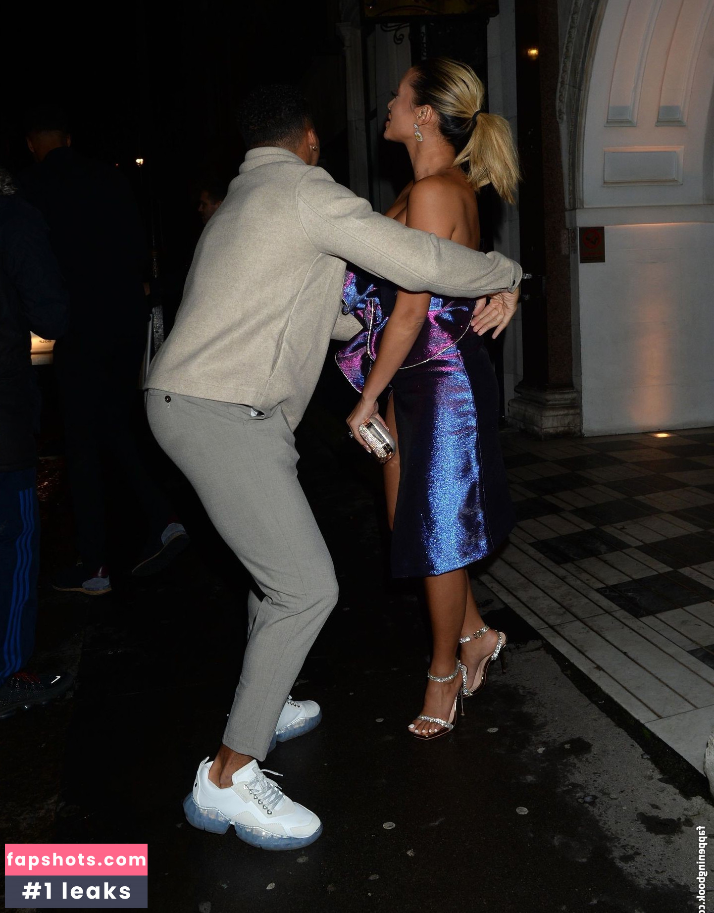 Kaz Crossley gallery photo #143