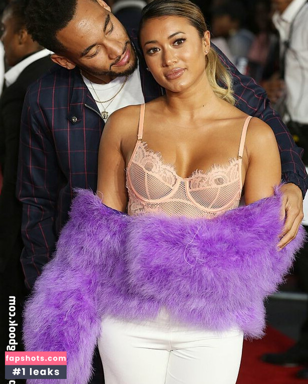 Kaz Crossley gallery photo #26