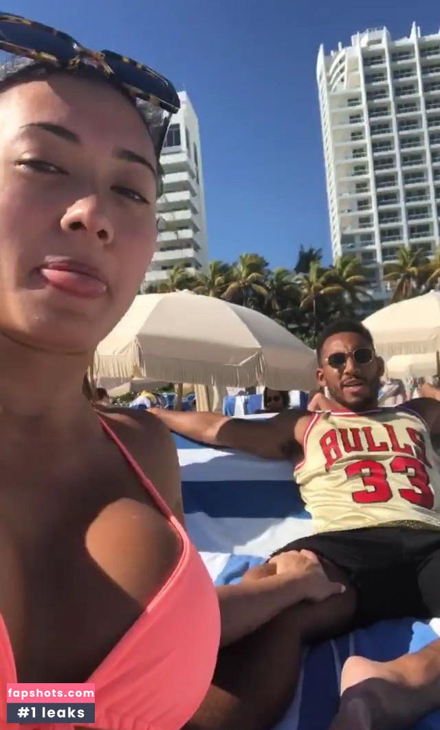 Kaz Crossley gallery photo #294