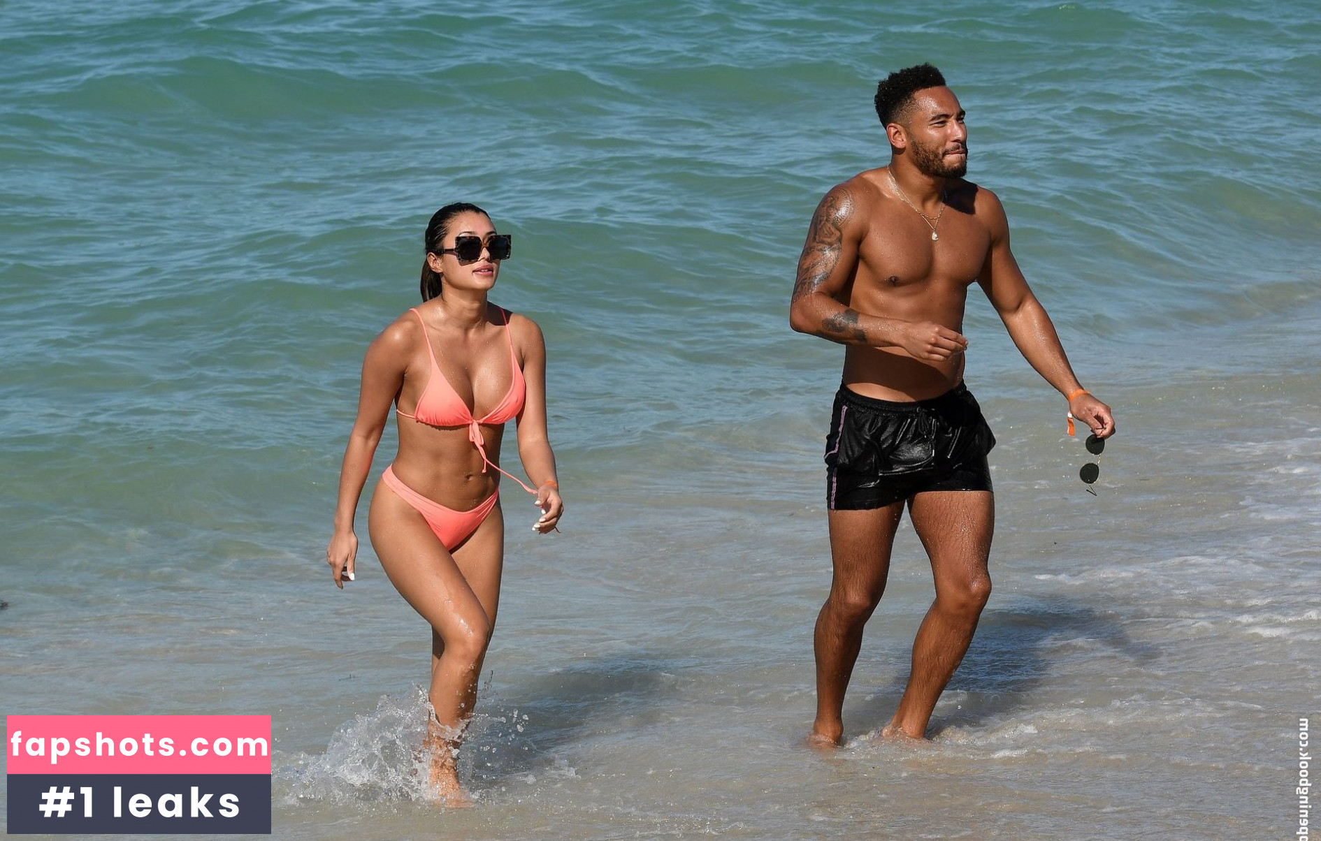 Kaz Crossley gallery photo #301