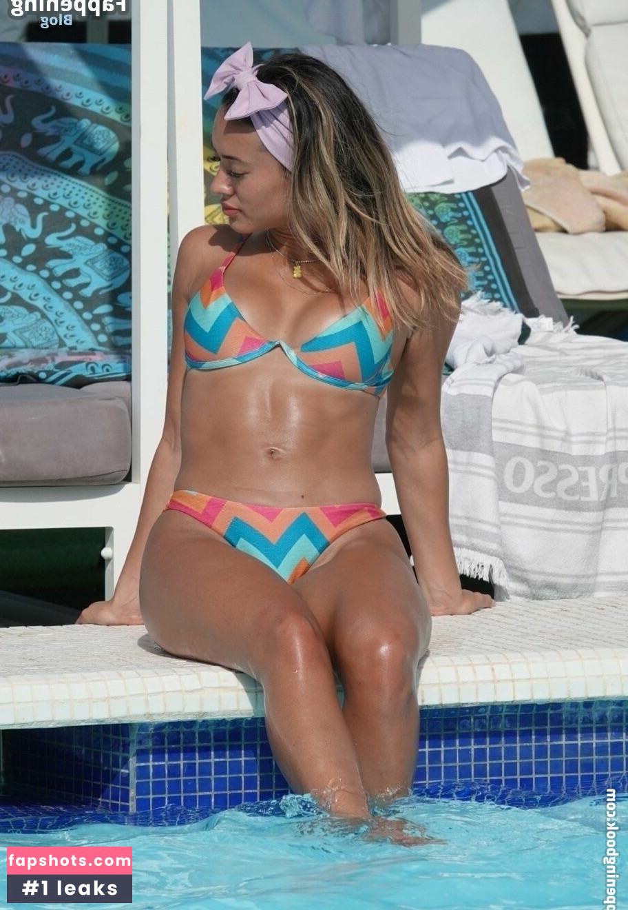 Kaz Crossley gallery photo #46