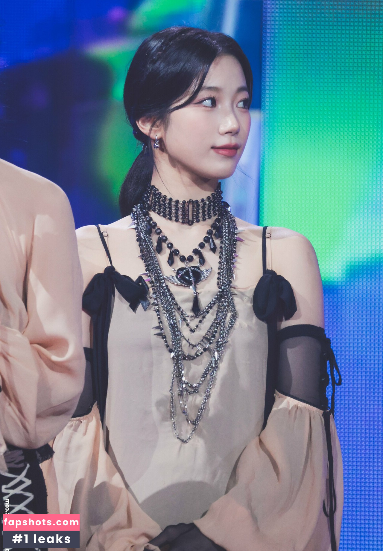 Kazuha Nakamura 中村 一葉 gallery photo #115