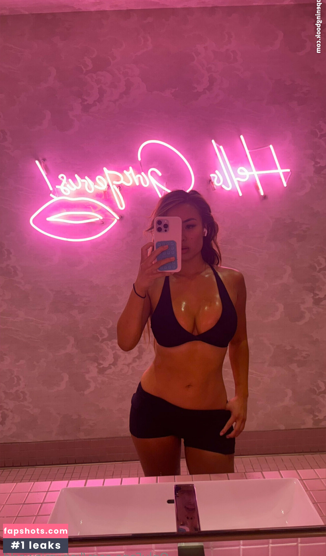 kazumisworld nude babe gallery