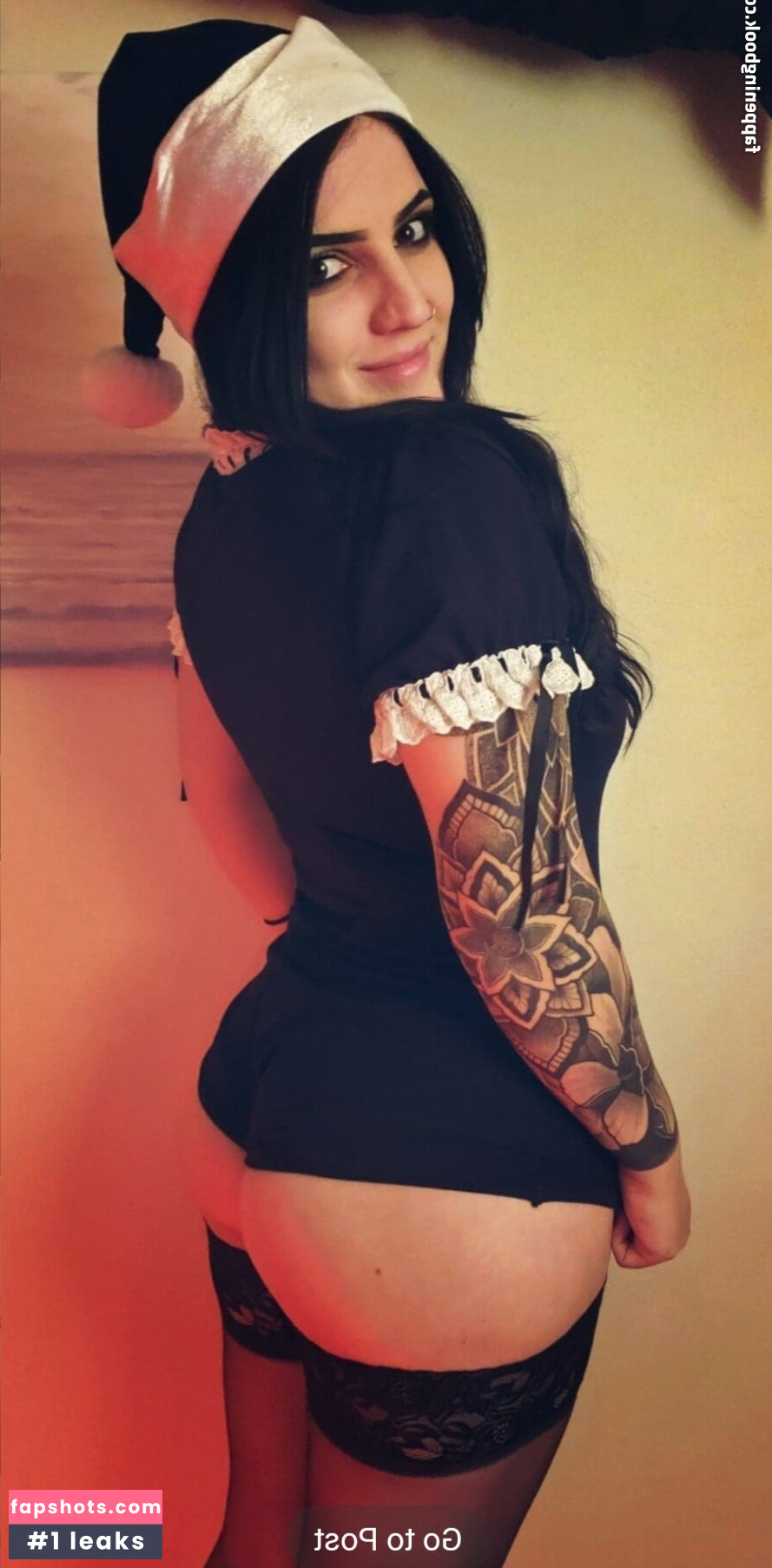 KeanaKills gallery photo #2