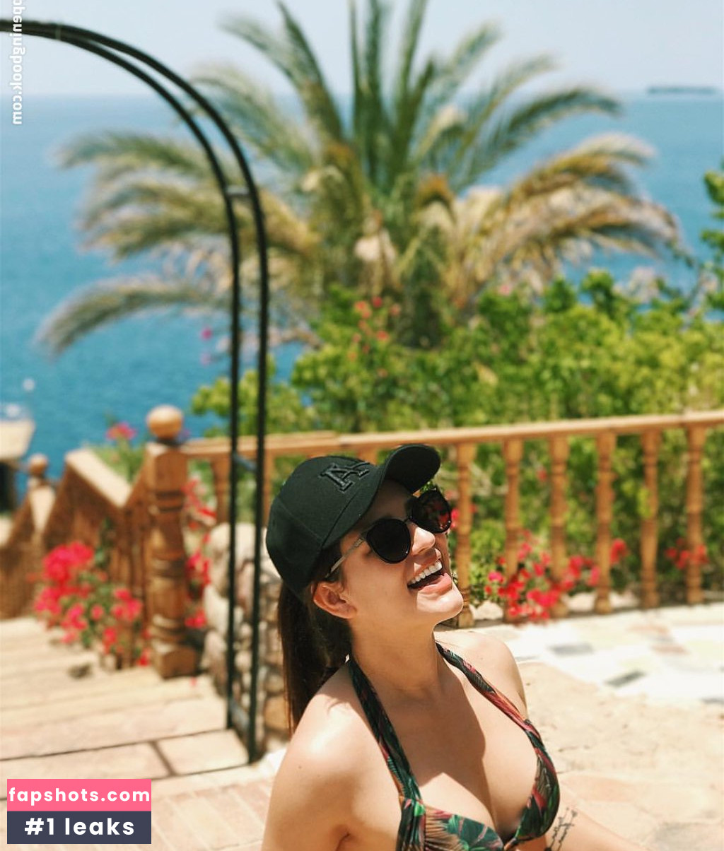 Kefera Buchmann gallery photo #106