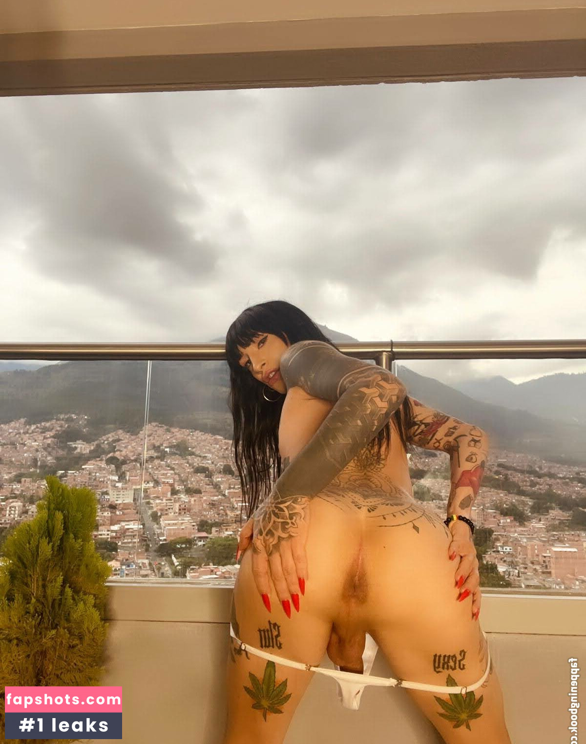 Kehiisha Star gallery photo #4