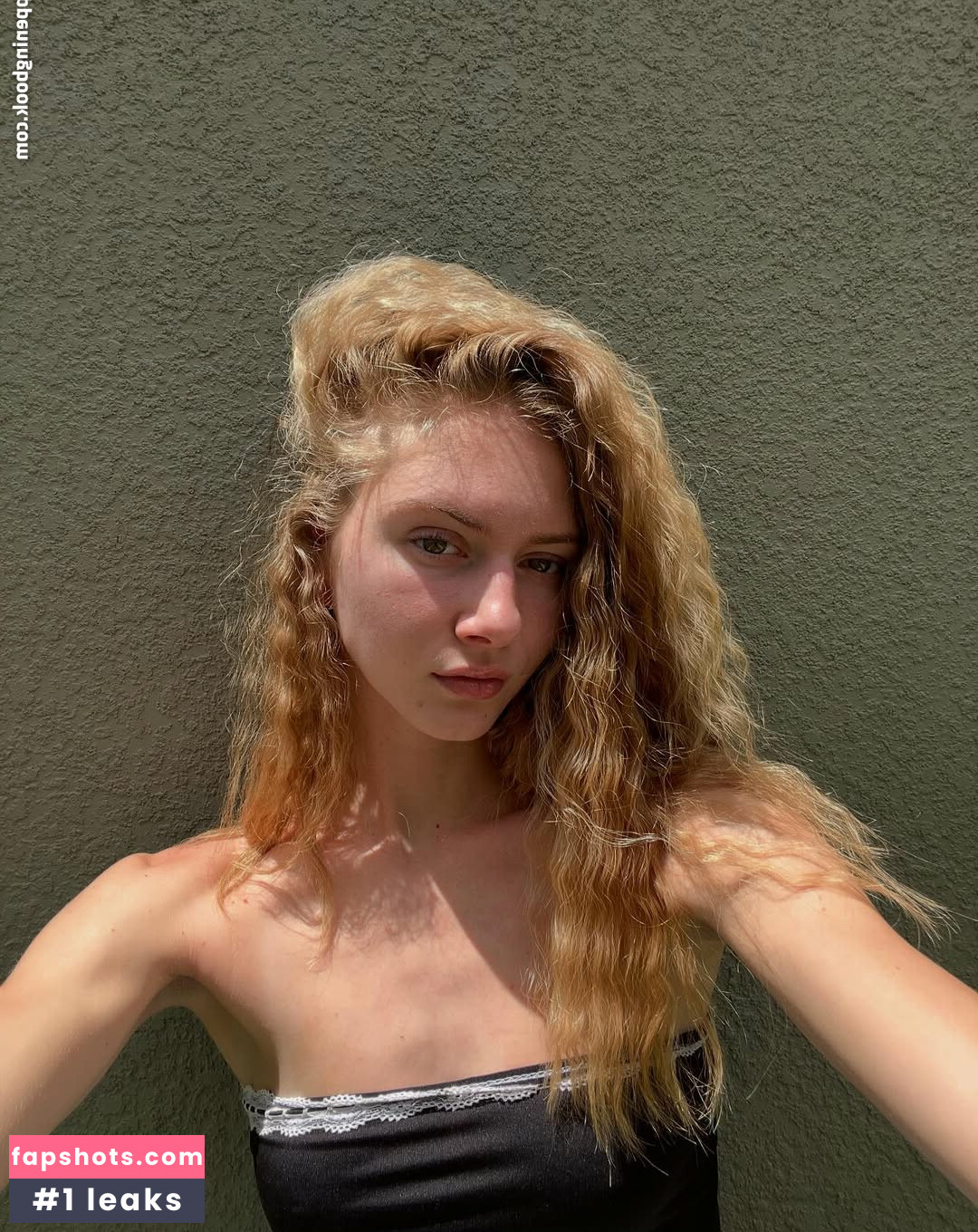 Keira Lhotan gallery photo #4