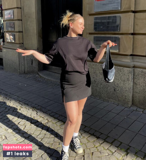 Kel (Missesvlog) Nude Leaks OnlyFans - Fapshots